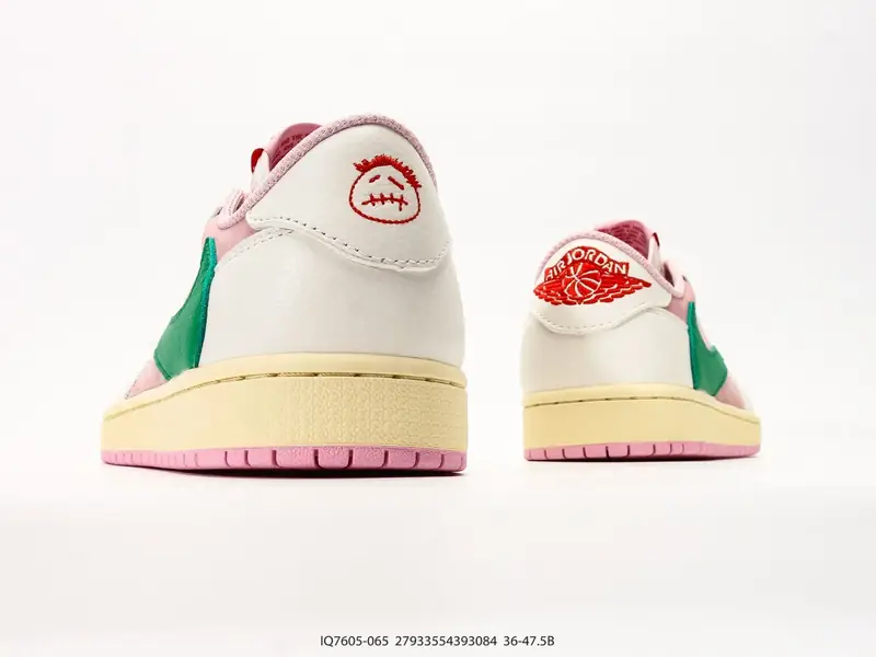 Travis Scott x Air Jordan 1 Low OG AJ1 乔1联名倒勾 耐克 低帮休闲板鞋 IQ7605-065 #27933554393084